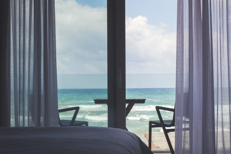Jakie są najczęstsze pytania przy rezerwacji wakacji? 1 Photo Vacation booking