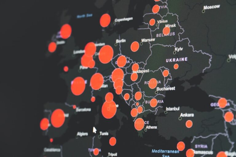 Podróż po Europie samochodem: Jak zaplanować? 1 Photo European map