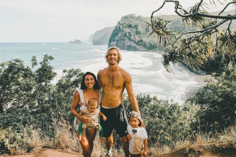 Photo Family hiking