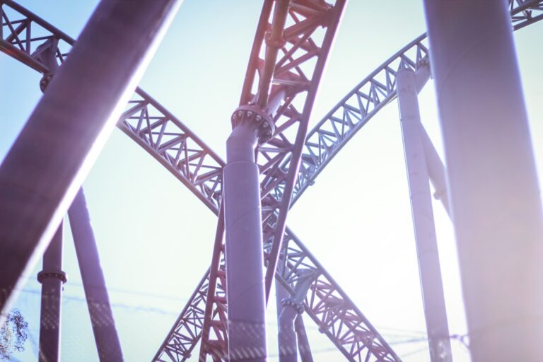 Photo Theme park rollercoaster